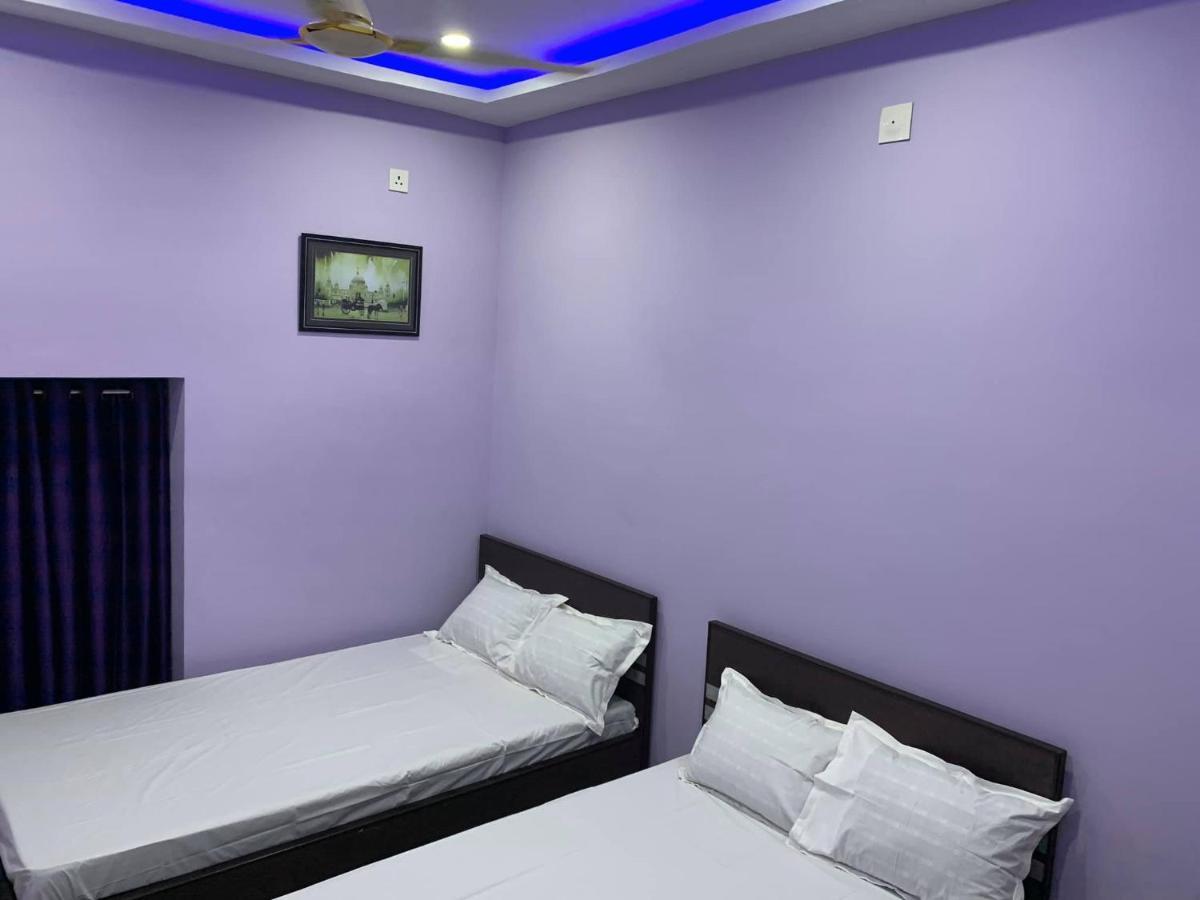 New Ananda Niketan Lodge Калькутта Экстерьер фото