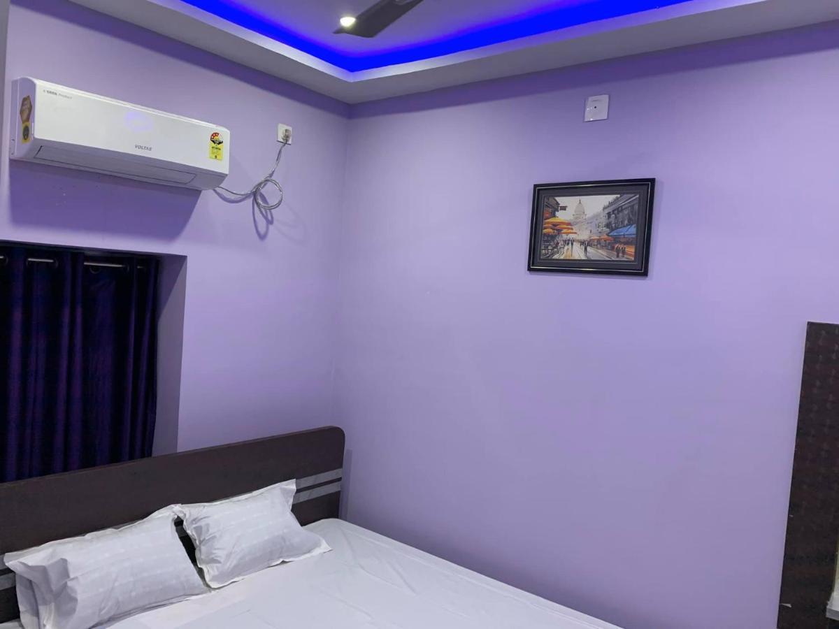 New Ananda Niketan Lodge Калькутта Экстерьер фото